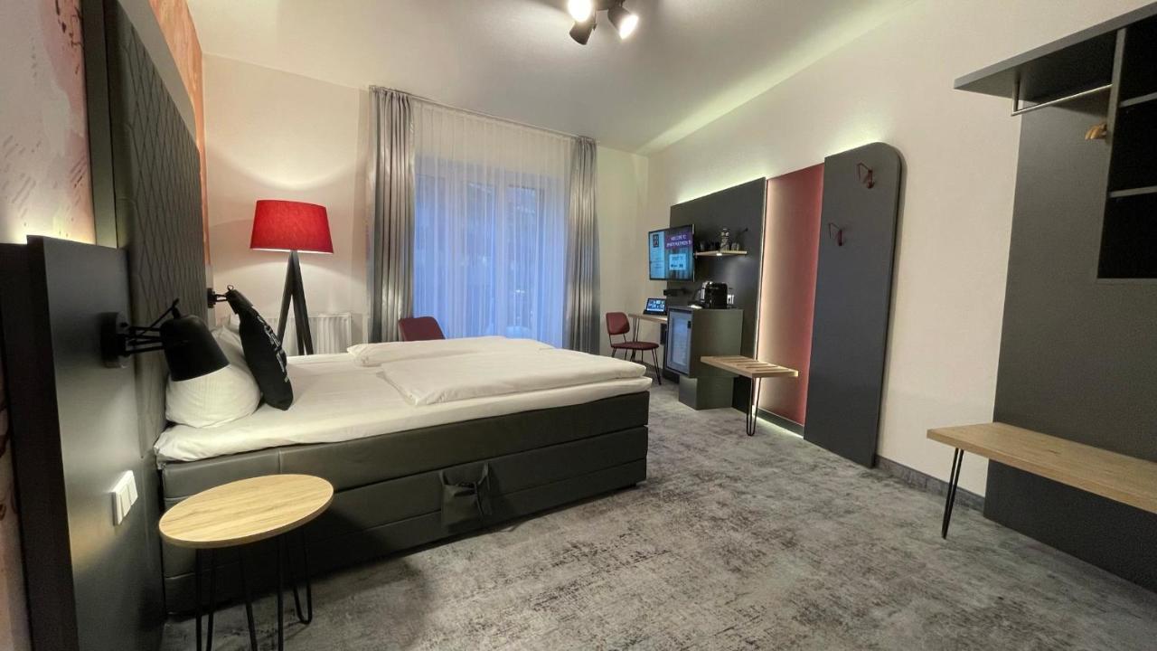 Smarty Cologne Dom Hotel - Boardinghouse - Kontaktloser Self Check-In מראה חיצוני תמונה