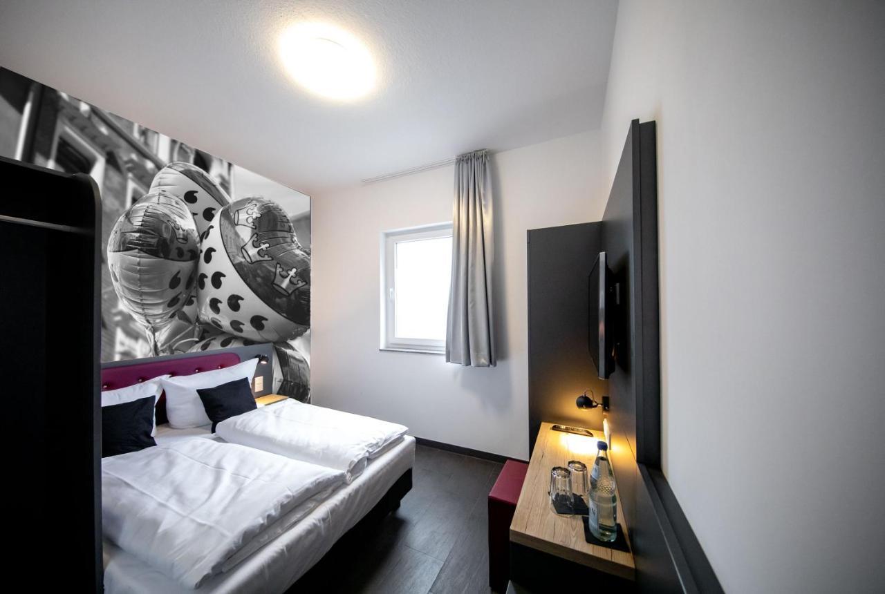 Smarty Cologne Dom Hotel - Boardinghouse - Kontaktloser Self Check-In מראה חיצוני תמונה
