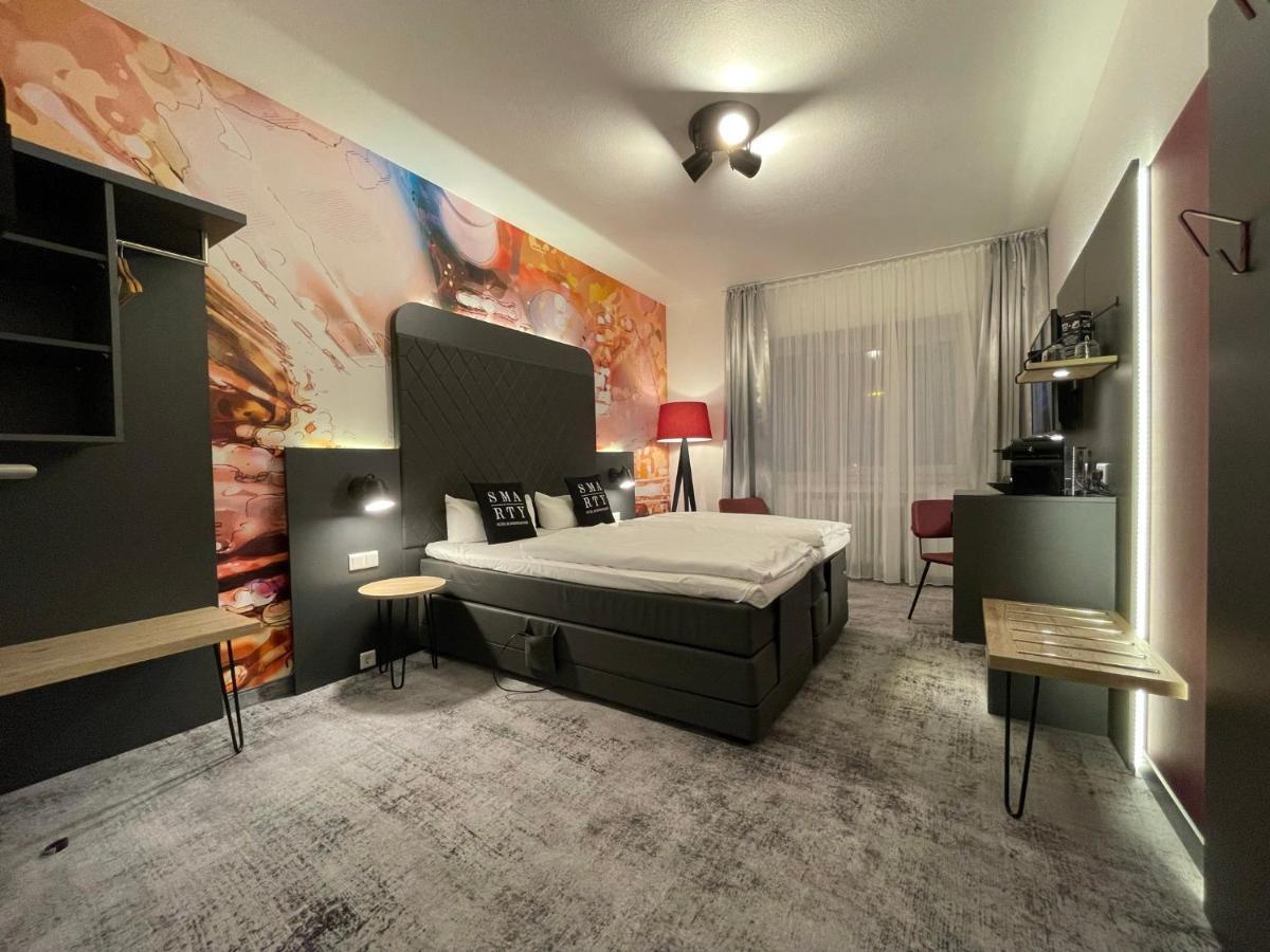 Smarty Cologne Dom Hotel - Boardinghouse - Kontaktloser Self Check-In מראה חיצוני תמונה