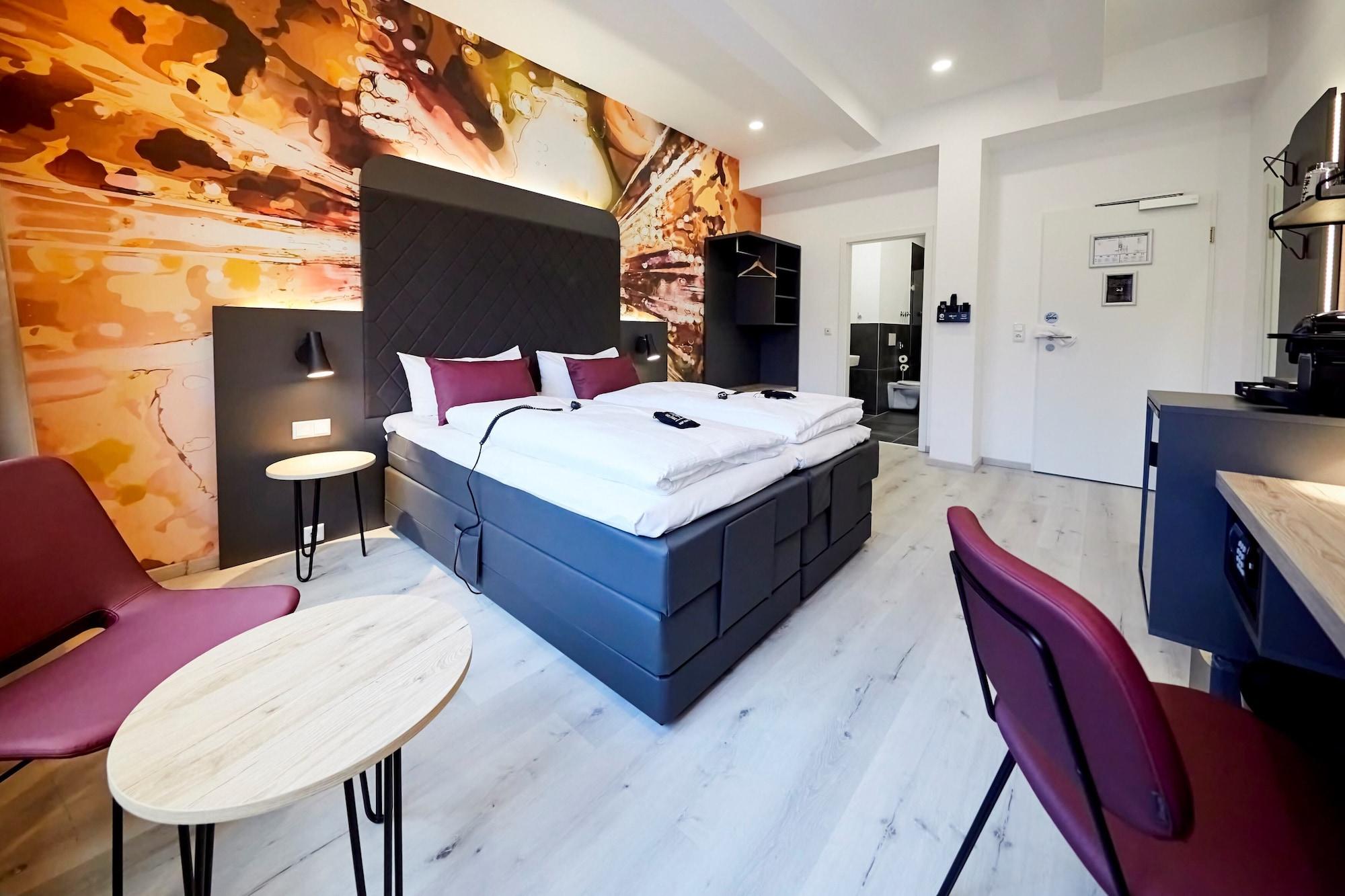 Smarty Cologne Dom Hotel - Boardinghouse - Kontaktloser Self Check-In מראה חיצוני תמונה
