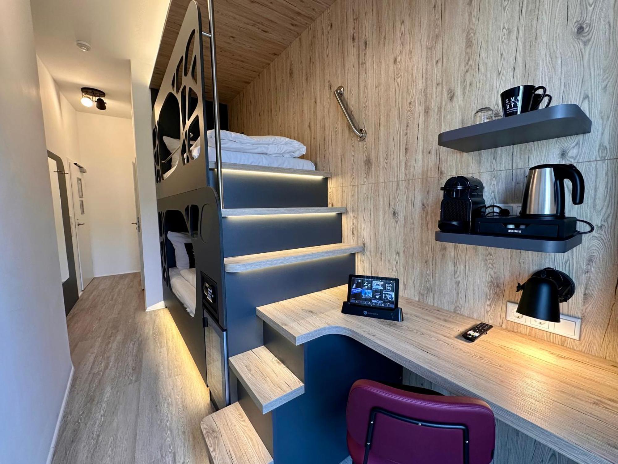 Smarty Cologne Dom Hotel - Boardinghouse - Kontaktloser Self Check-In מראה חיצוני תמונה